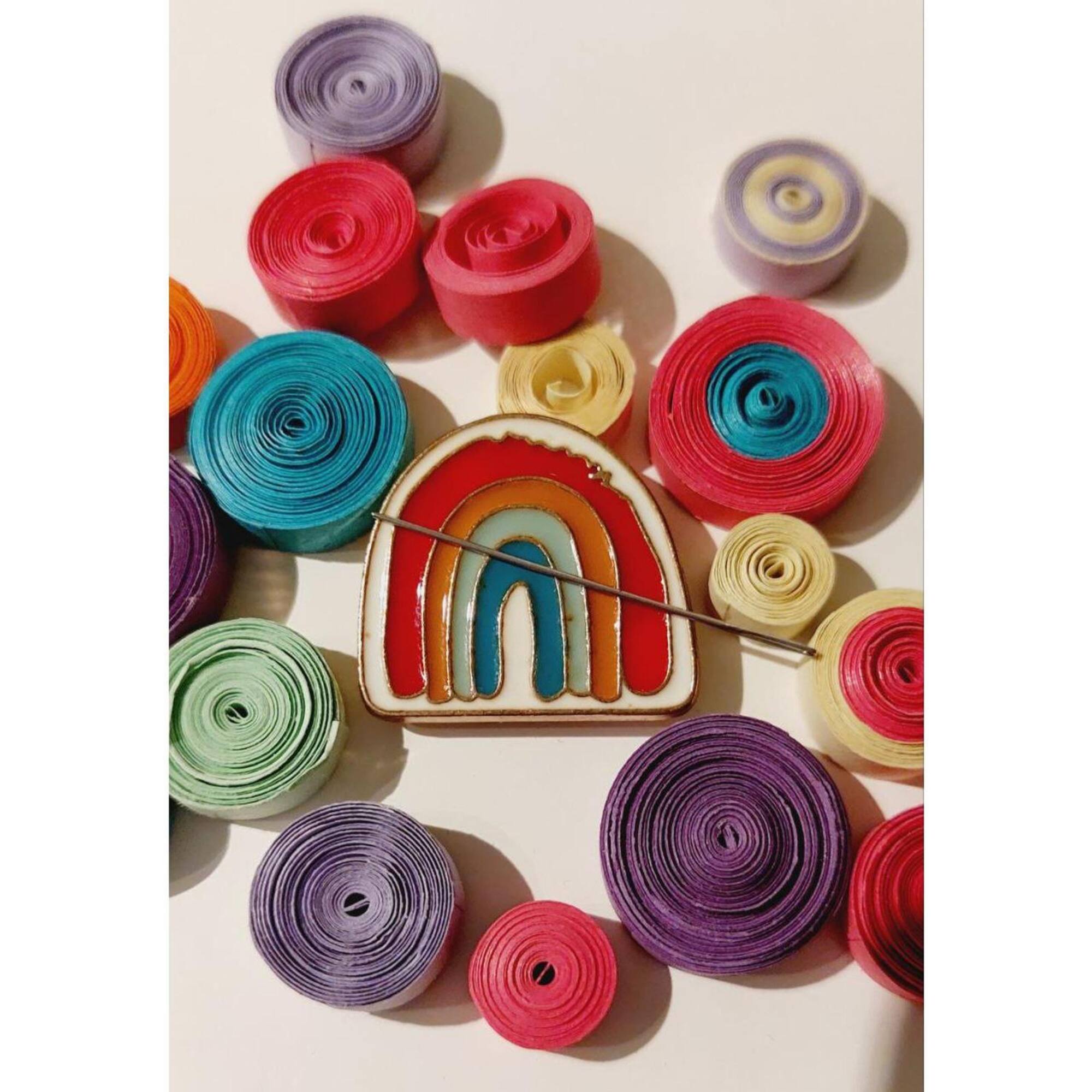 Wizardi 4/5" Rainbow Magnetic Needle Minder